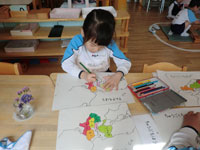 文化教育　　日本地図パズル（地図の色塗り）